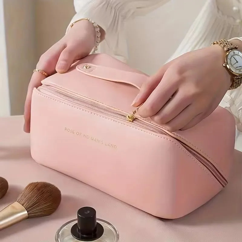 GlamTote Travel Organizer
