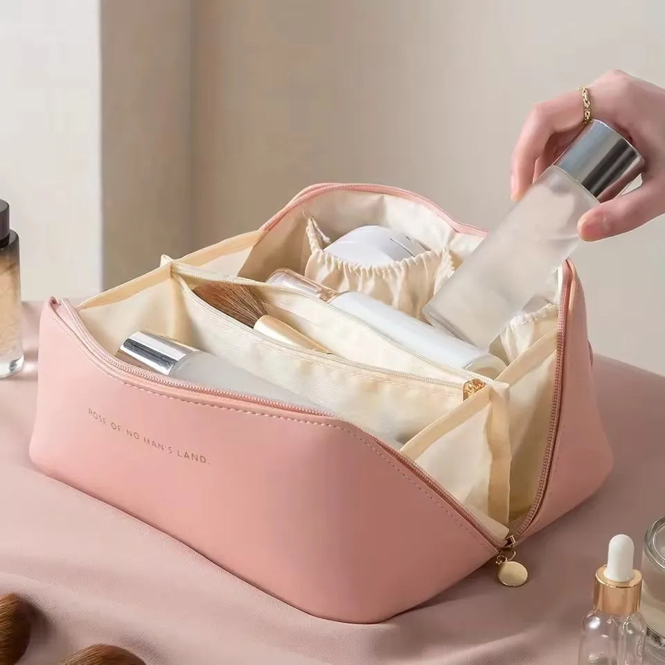 GlamTote Travel Organizer